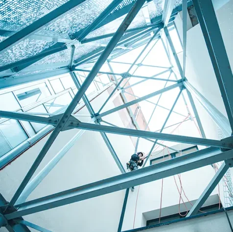 Pose de chemin de câbles