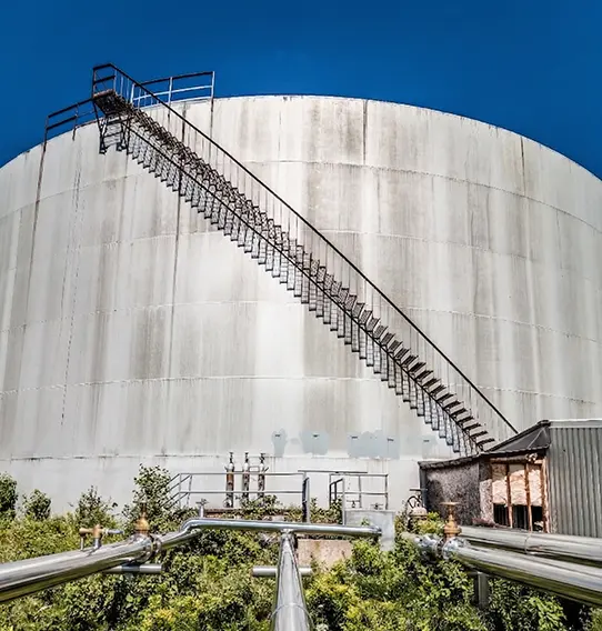 Intervention sur bac hydrocarbure